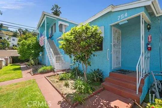 Montebello, CA 90640,752 N Garfield Avenue North