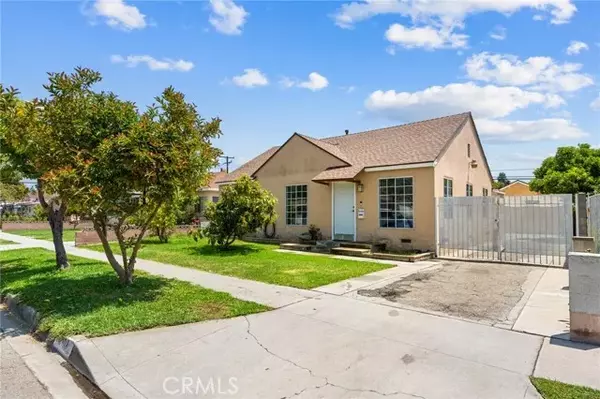 12108 208th Street, Lakewood, CA 90715