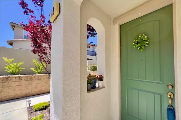 Newbury Park, CA 91320,42 Secret Hollow Lane #15