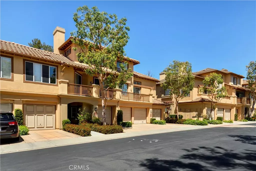 Tustin, CA 92782,2705 Dunstan Drive