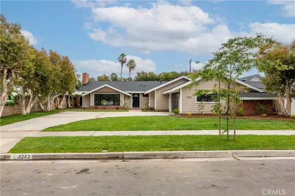 Rossmoor, CA 90720,3202 Oak Knoll Drive