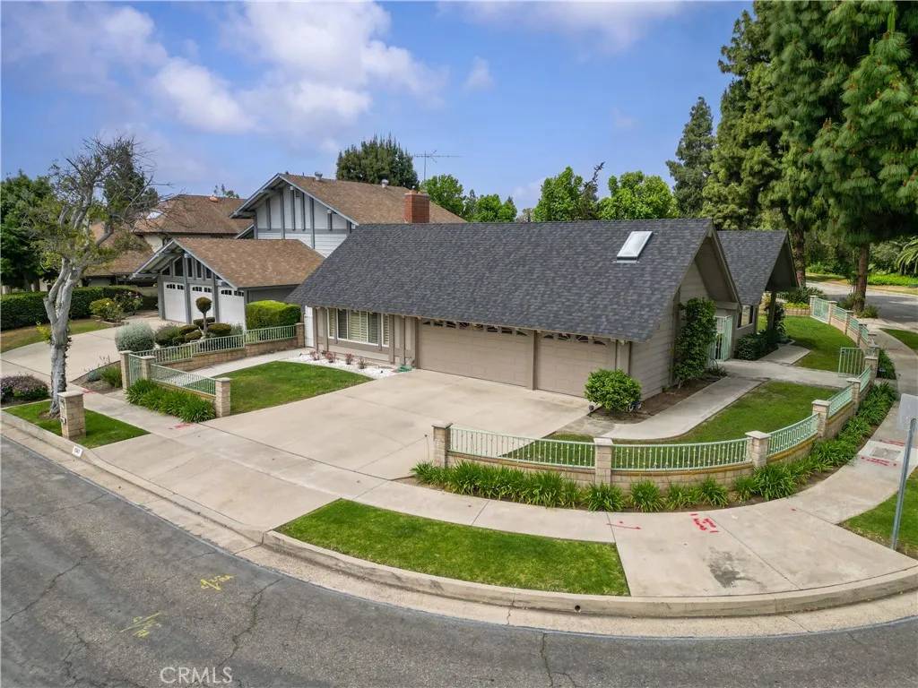 1561 Concord Avenue, Fullerton, CA 92831