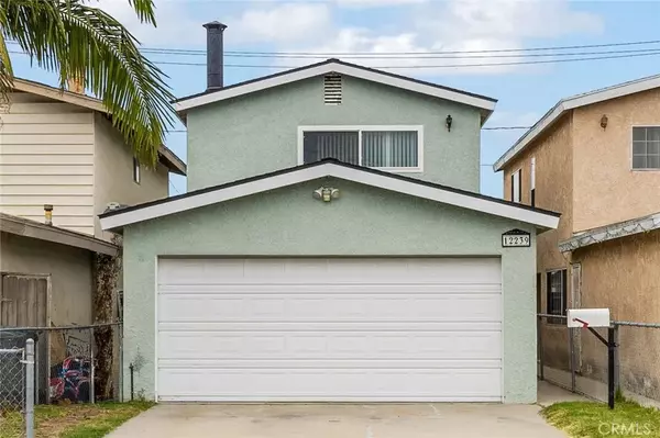 12239 211th Street, Lakewood, CA 90715