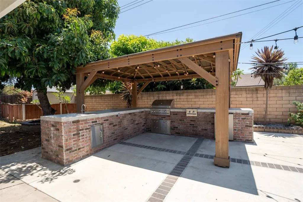 Orange, CA 92867,2230 E Athens Avenue