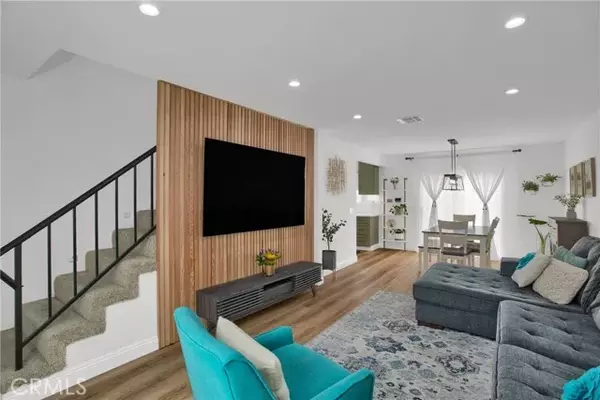 11636 205th Street, Lakewood, CA 90715