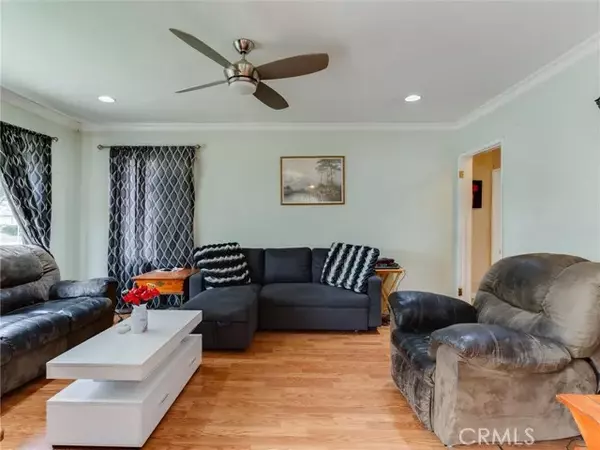 Lakewood, CA 90713,6133 Centralia Street