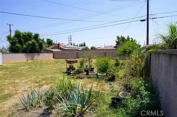 Stanton, CA 90680,8622 Harriet Lane