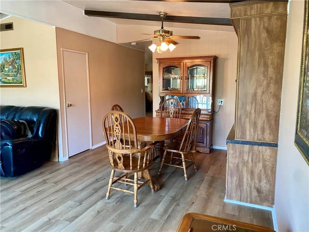 Placentia, CA 92870,320 Lakepark