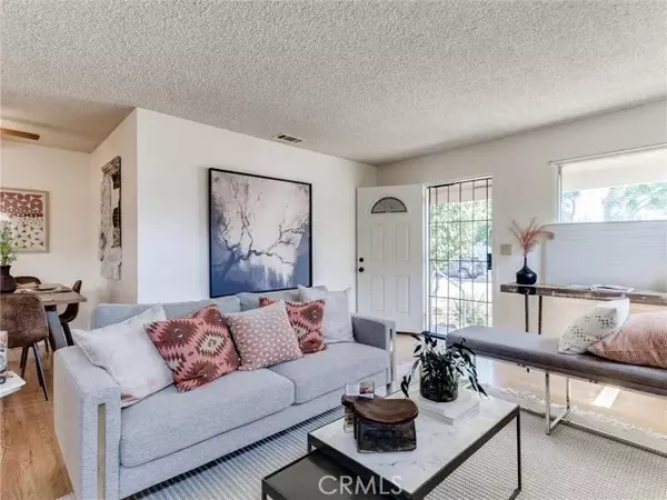 Lakewood, CA 90715,11708 Massinger Street