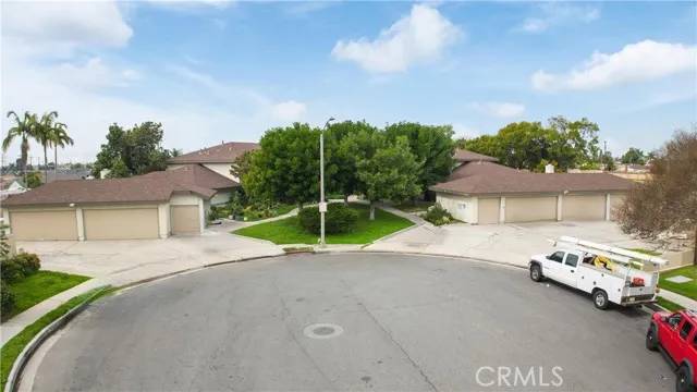 3700 W Savanna Street, Anaheim, CA 92804