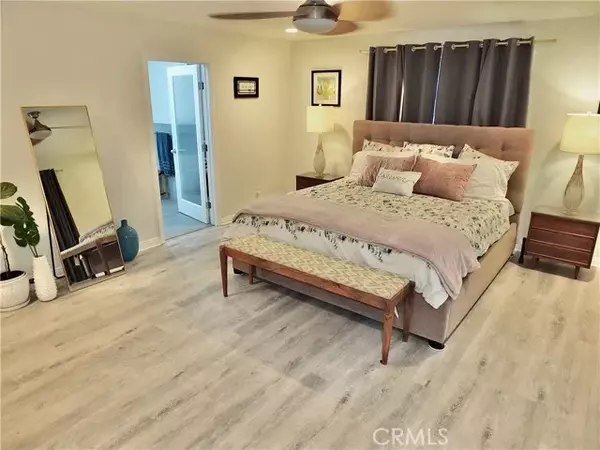 Lakewood, CA 90712,5123 Montair Avenue