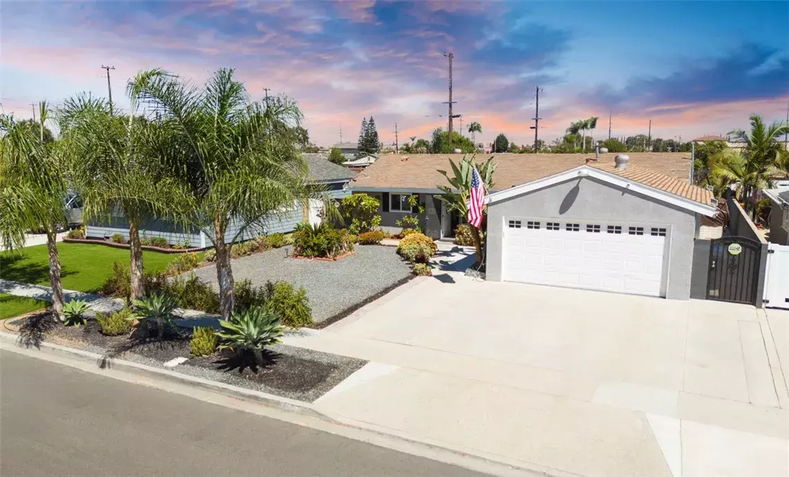 Cypress, CA 90630,5521 Myra Avenue
