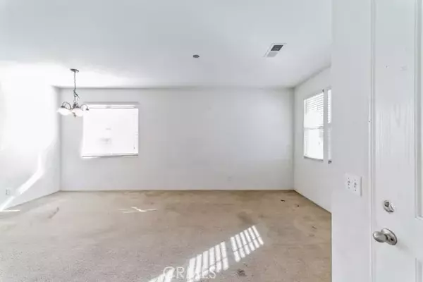 San Jacinto, CA 92582,1035 Sykes Drive