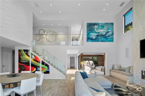 Long Beach, CA 90803,50 Rivo Alto Canal