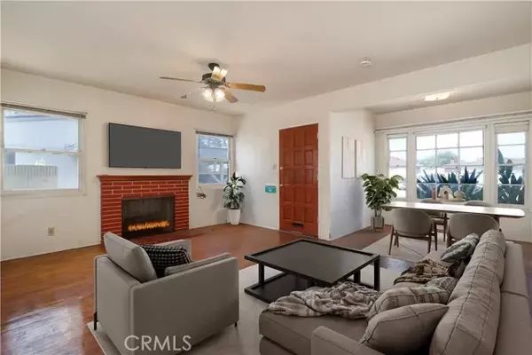 Hawthorne, CA 90250,4832 W 134th Street