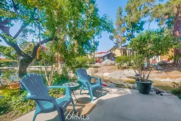 Lakewood, CA 90715,12750 Centralia #224