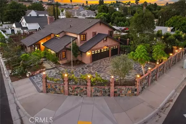 North Tustin, CA 92705,19421 Lemon Hill Drive