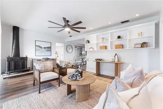 Monrovia, CA 91016,831 W Hillcrest Blvd.