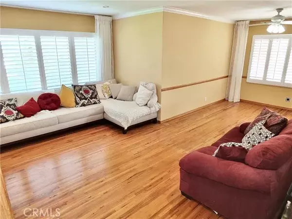 Lakewood, CA 90712,2806 Dollar Street