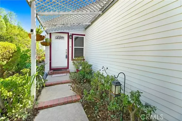 Newbury Park, CA 91320,284 Heavenly Valley Road