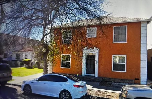 2219 Pine Avenue, Long Beach, CA 90806