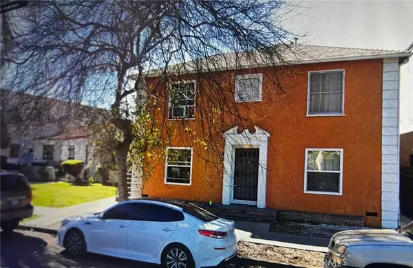 2219 Pine Avenue, Long Beach, CA 90806