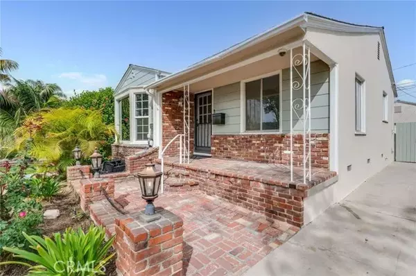 Lakewood, CA 90712,2813 Village Road