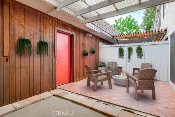 Lakewood, CA 90715,11737 207th Street