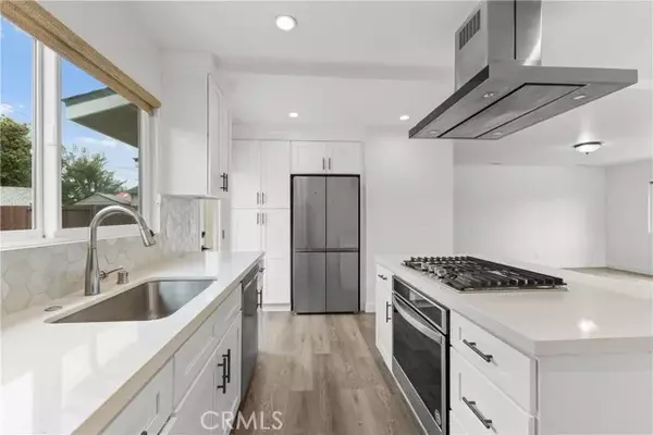 Santa Ana, CA 92705,13451 Oak Lane