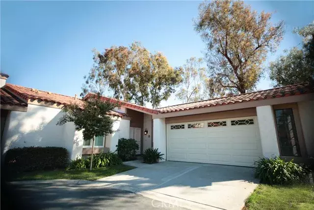Irvine, CA 92612,13 Gunnison