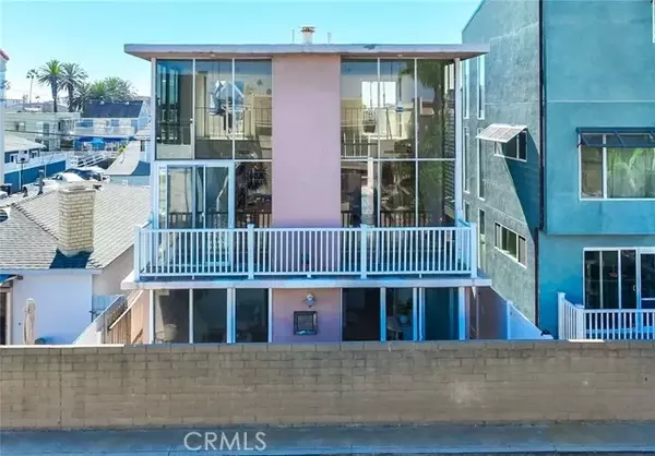 Sunset Beach, CA 92649,16772 Bay View Dr A