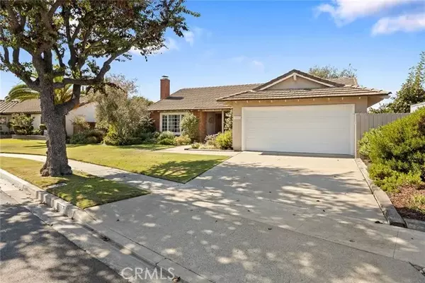 15987 Mount Mitchell Circle, Fountain Valley, CA 92708