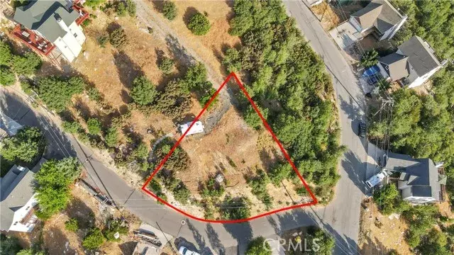 Lake Arrowhead, CA 92352,26867 Inyo