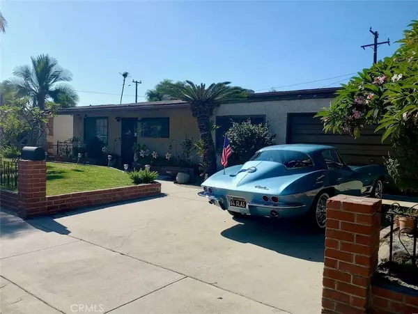 Lakewood, CA 90715,20737 Ibex Avenue