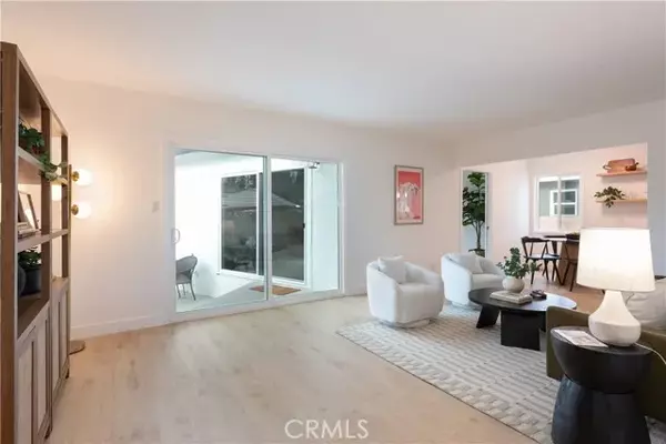 Lakewood, CA 90713,5937 Arabella Street