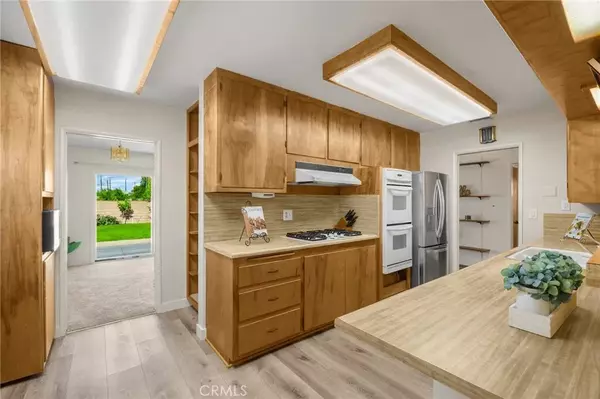 La Mirada, CA 90638,15217 Campillos Road