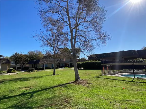 Fountain Valley, CA 92708,10098 Fall River Court