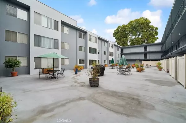 455 Crescent Street #313, Oakland, CA 94610