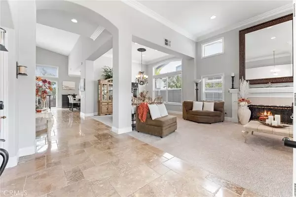 Anaheim Hills, CA 92808,735 S Canyon Mist Lane