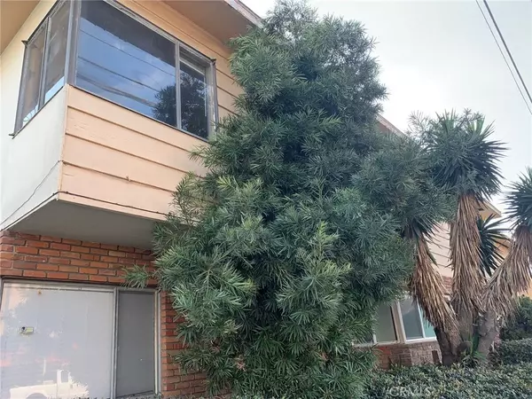 Long Beach, CA 90802,1280 E 4th Street #3