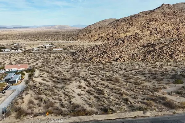 Joshua Tree, CA 92252,6981 Alturas Dr.