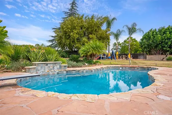 7230 Sarsaparilla Drive, Corona, CA 92881