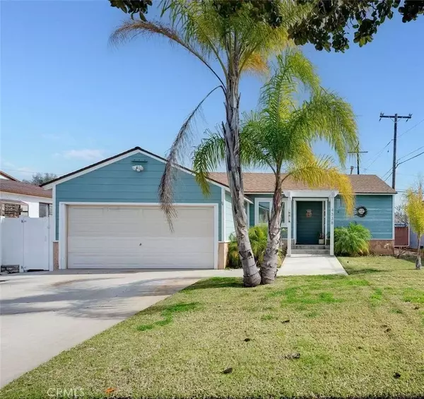 Lakewood, CA 90712,4338 Vangold Avenue