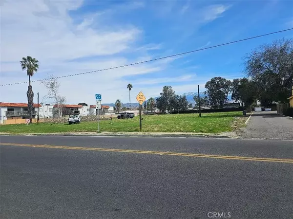 Hemet, CA 92543,160 S San Jacinto
