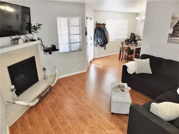 Long Beach, CA 90808,5479 E Centralia Street #3