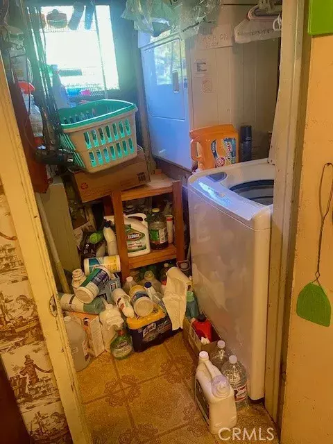 Santa Ana, CA 92701,829 Normandy Place