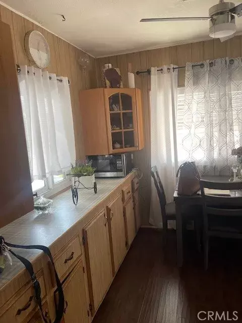 Riverside, CA 92507,1560 MASSACHUSETTS AVE #123