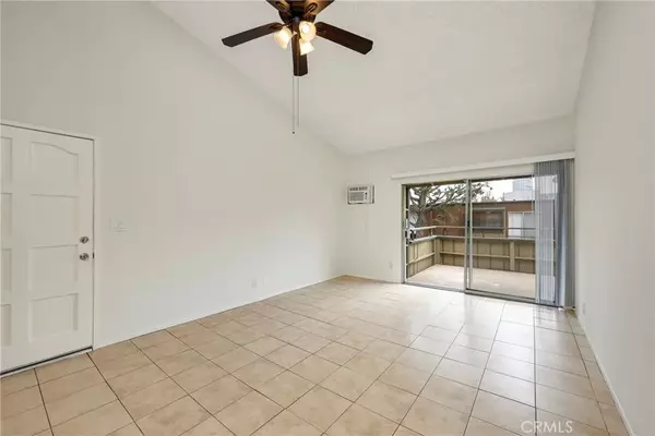 Santa Ana, CA 92707,1001 W Stevens Avenue #242