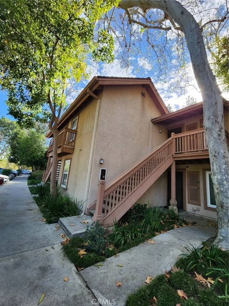 7150 Carlson Circle #76, Canoga Park, CA 91303