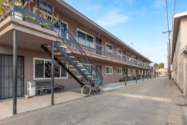 Cudahy, CA 90201,4426 Clara Street